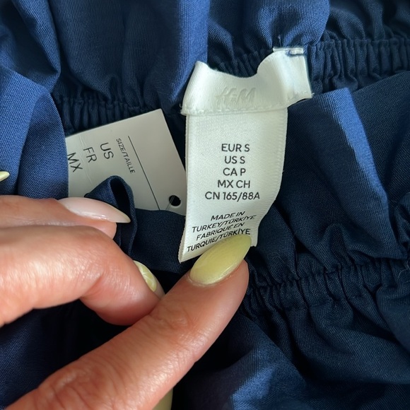 H& M Navy Blue Ruffled Mini Dress - Picture 3 of 9